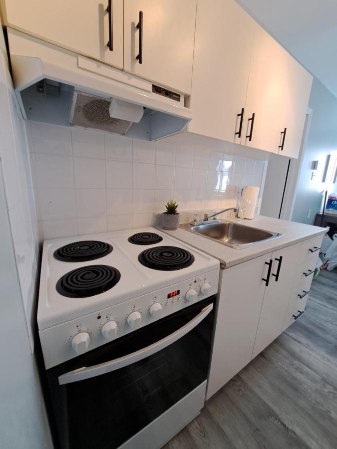Appartement Habitations Zenith à Sainte-Anne-de-Beaupré Extérieur photo