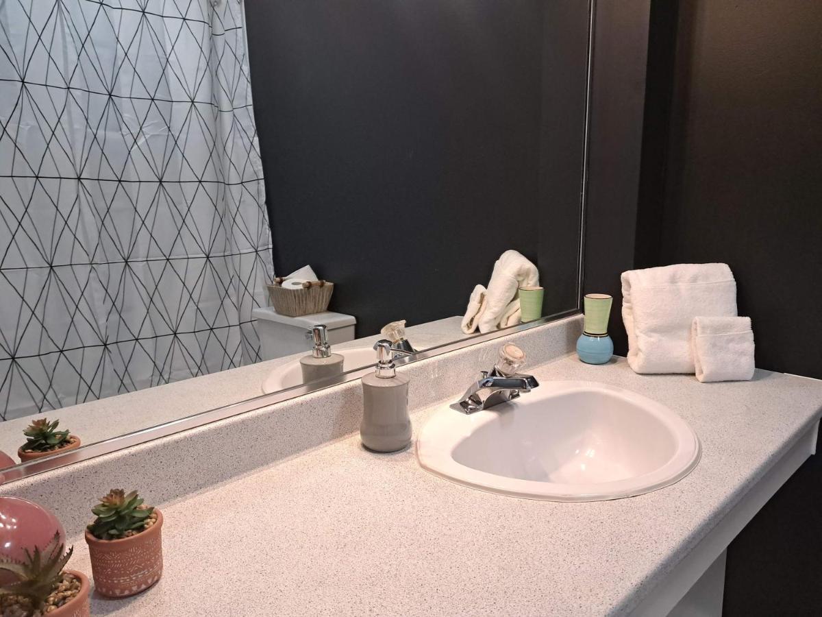Appartement Habitations Zenith à Sainte-Anne-de-Beaupré Extérieur photo