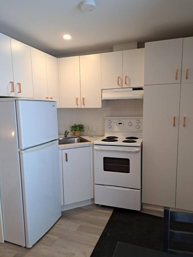 Appartement Habitations Zenith à Sainte-Anne-de-Beaupré Extérieur photo