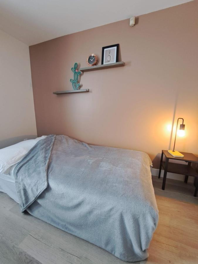 Appartement Habitations Zenith à Sainte-Anne-de-Beaupré Extérieur photo